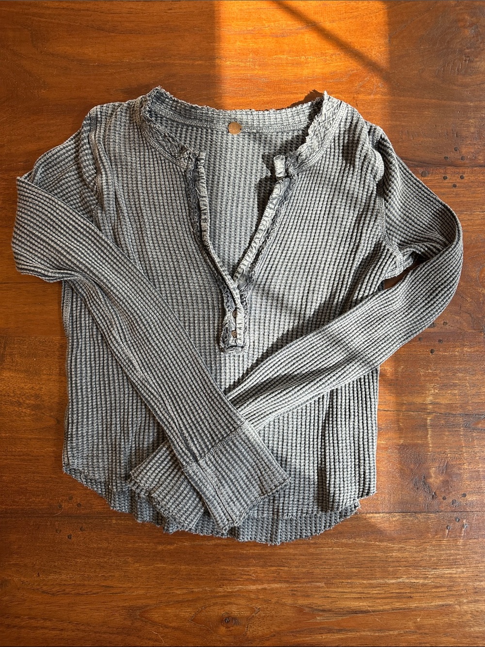 Women’s Free People Henley Waffle Knit Long-Sleeve Top - Gray Size Small